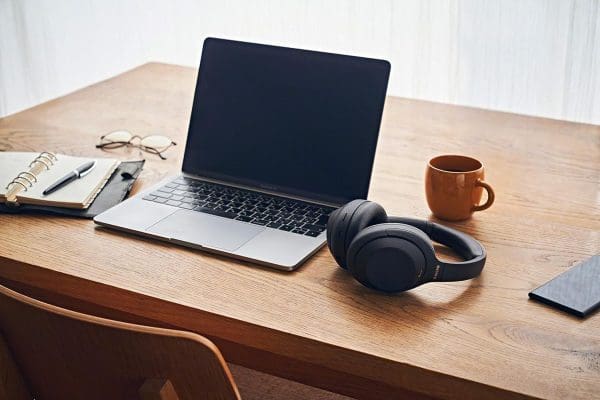 Sony WH1000XM4 – Image 6