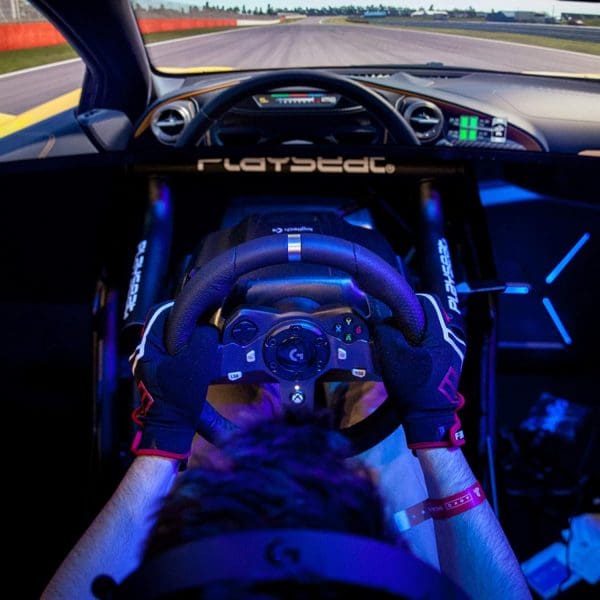 Logitech G G920 Driving Force Aluminium  et Pédales – Image 8